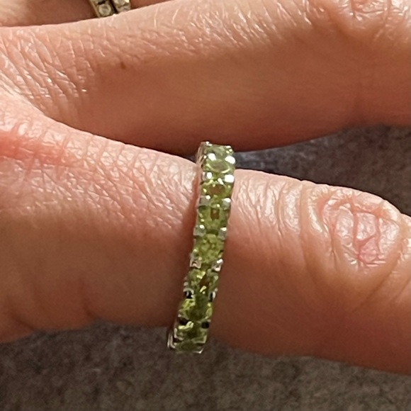 925 Sterling silver eternity ring band, possibly peridot.
